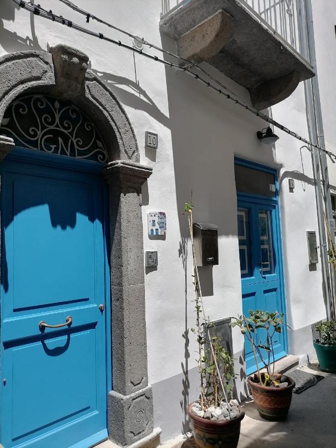 "La Casa Dell'Architetto" Con Terrazza Panoramica In Centro Storico E A Due Passi Dal Porto Villa Lipari  Exterior photo