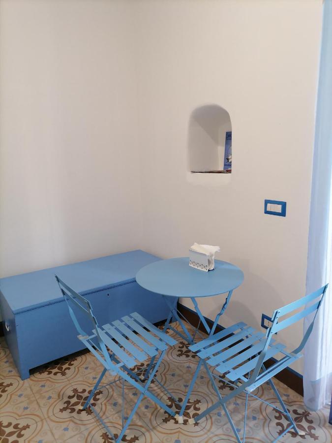 "La Casa Dell'Architetto" Con Terrazza Panoramica In Centro Storico E A Due Passi Dal Porto Villa Lipari  Exterior photo